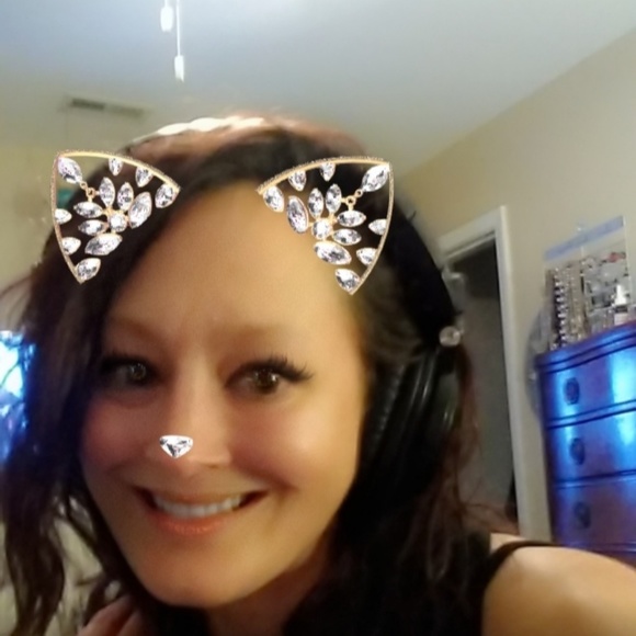 Meet your Posher, Candice - Picture 6 of 8